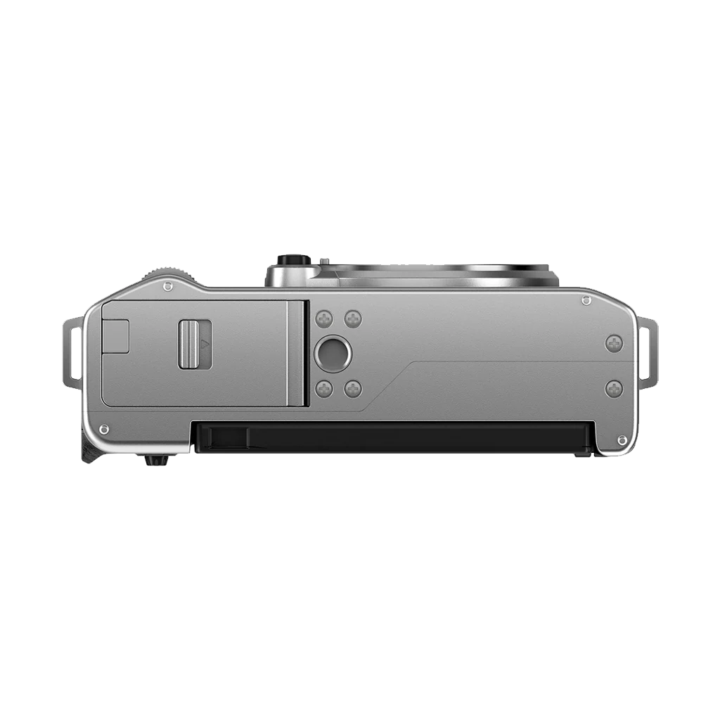 Fujifilm X-M5 Mirrorless Camera with XC 15-45mm f/3.5-5.6 Lens (Silver)