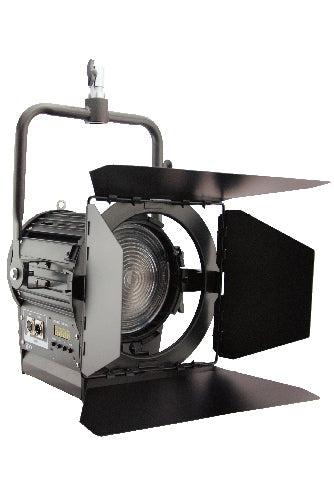 Dynacore D-LFS100D/T Focusable Fresnel LED Light product image