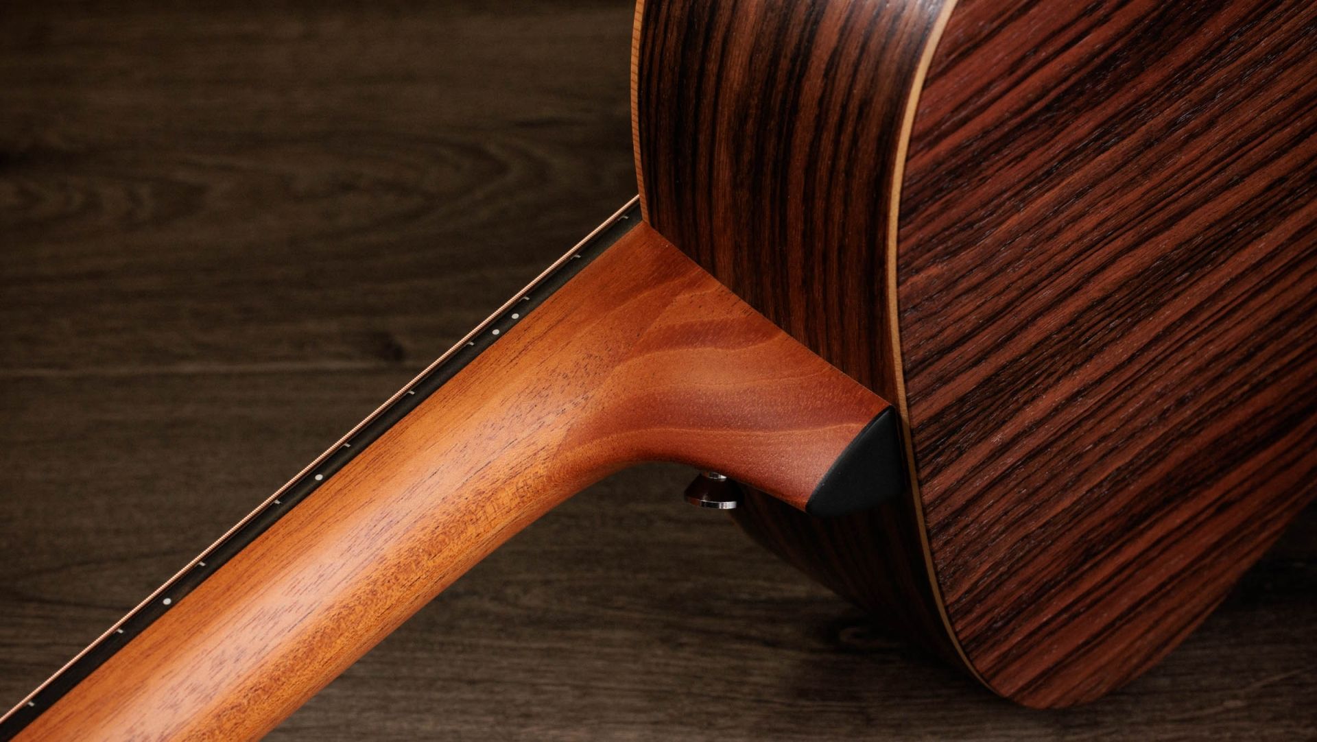 Taylor GS Mini-e Rosewood SB Acoustic-electric Guitar - Sunburst detail image 8