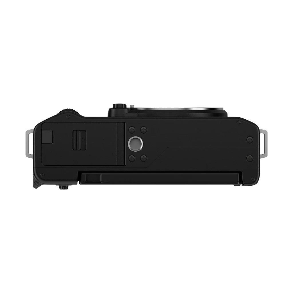 Fujifilm X-M5 Mirrorless Camera with XC 15-45mm f/3.5-5.6 Lens (Black)