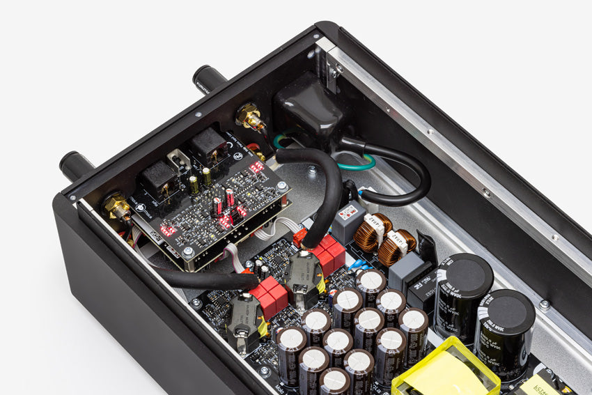 Mola Mola Perca Stereo Power Amplifier - View 2