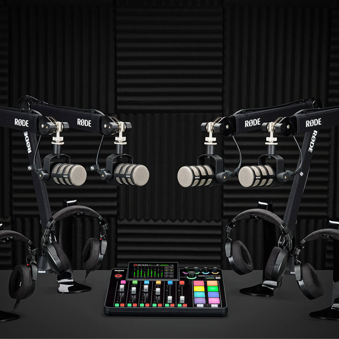 Professional podcast equipment bundle product image